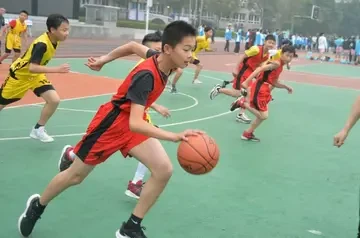 如何通过智能减压提高篮球运动员的心理韧性_2